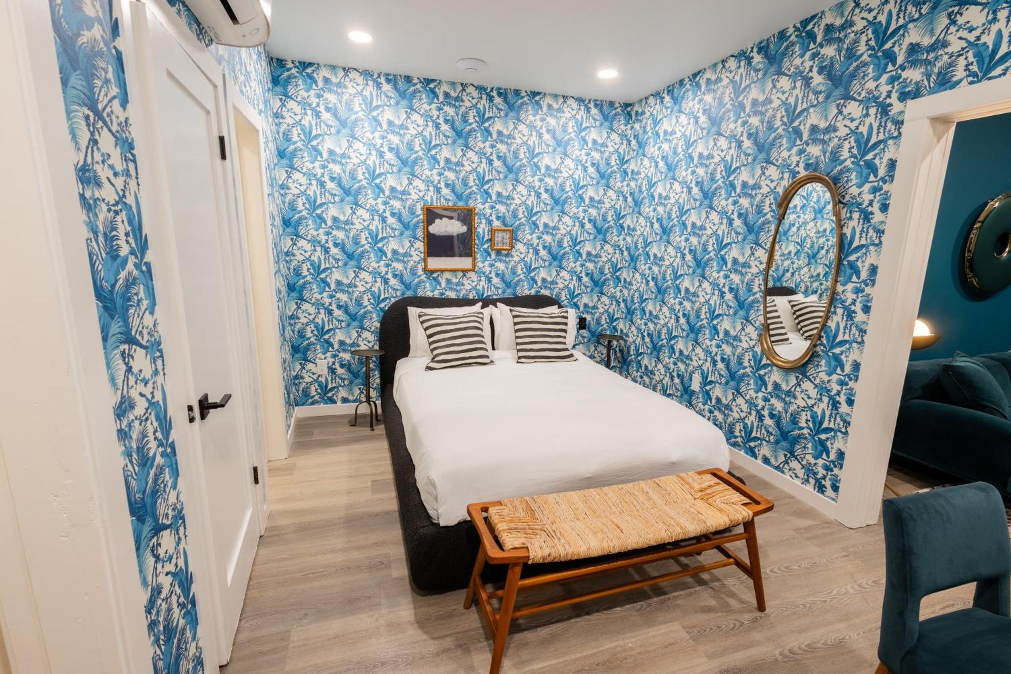 Hotel Zindel サンディエゴ エクステリア 写真